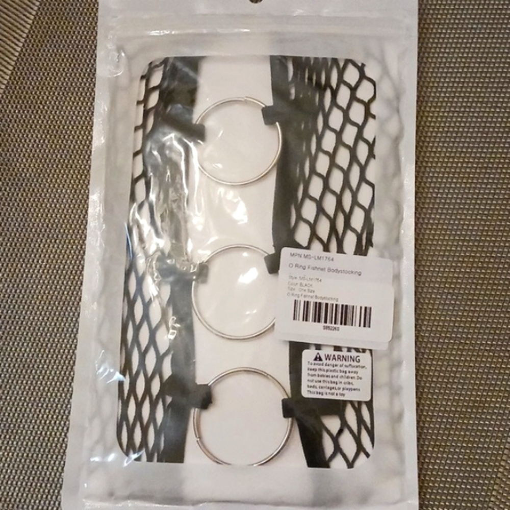 O Ring Fishnet Bodystocking - Picture 2 of 3